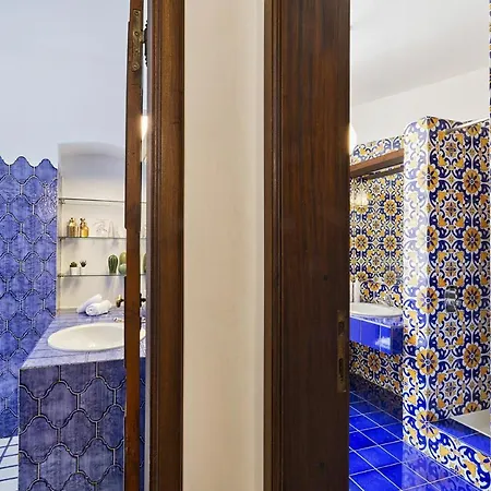 Apartment La Maestra By Wonderful Italy *